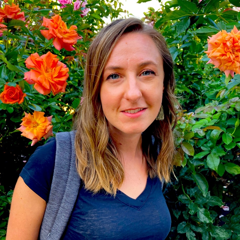 Meet your Posher, Laura